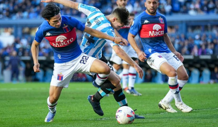 Tigre vs Racing, futbol argenino. Foto: NA