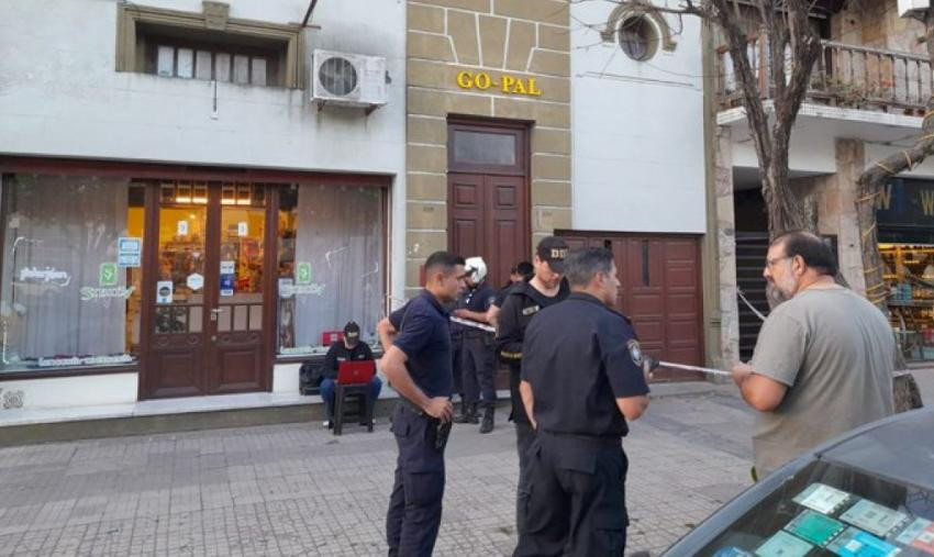 Conmoción en Balcarce por crimen y suicidio. Foto: NA.