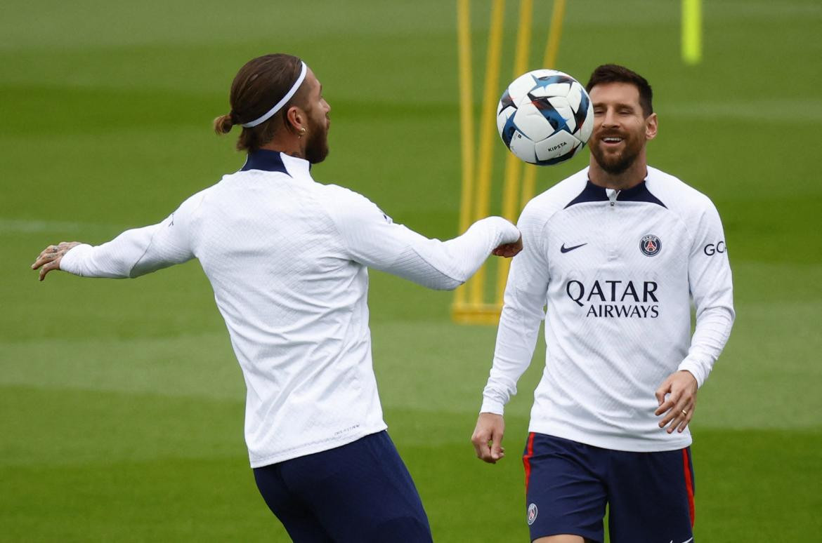 Lionel Messi y Sergio Ramos. Foto: REUTERS
