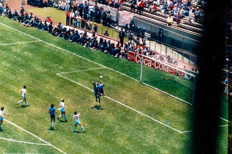 Se difundieron imágenes inéditas de Maradona. Foto: @Diego10Querido