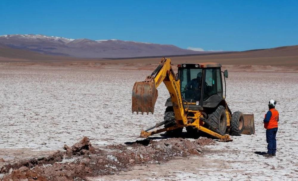 Estiman que Argentina podría proveer el 16% del litio global en 2030. REUTERS