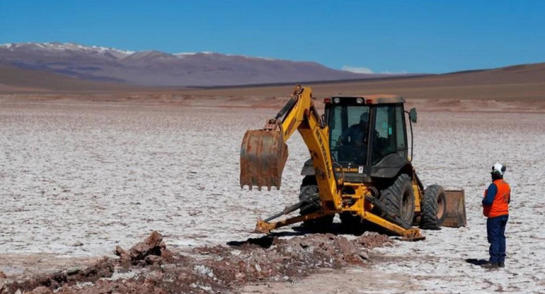 Estiman que Argentina podría proveer el 16% del litio global en 2030. REUTERS