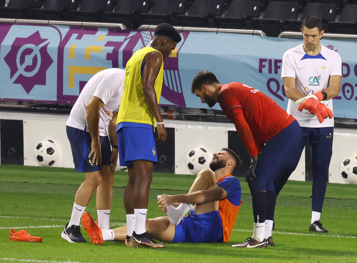 La lesión de Olivier Giroud en Francia. Foto: Reuters.