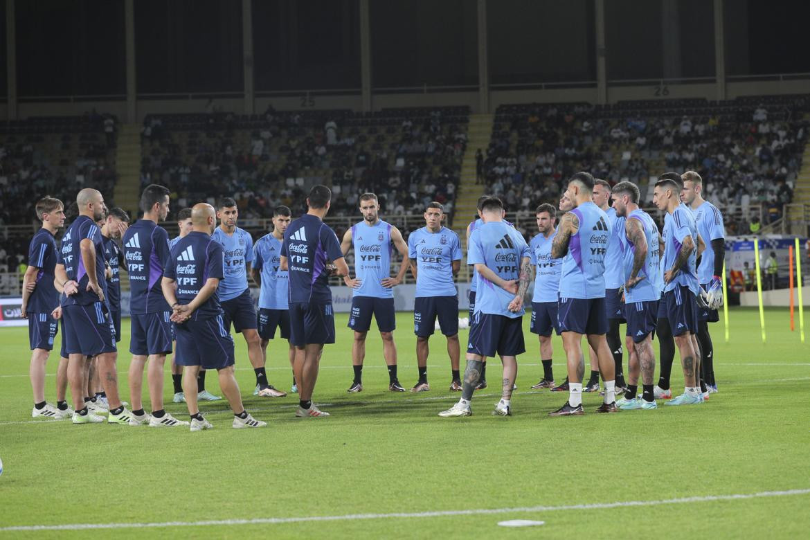 La Selección Argentina está lista para su debut en Qatar. Foto: NA.