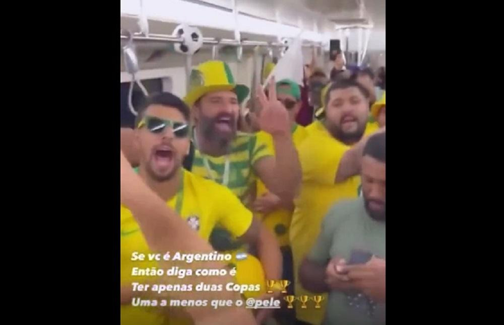 Los hinchas brasileños crearon una polémica canción contra Argentina, foto captura de video	