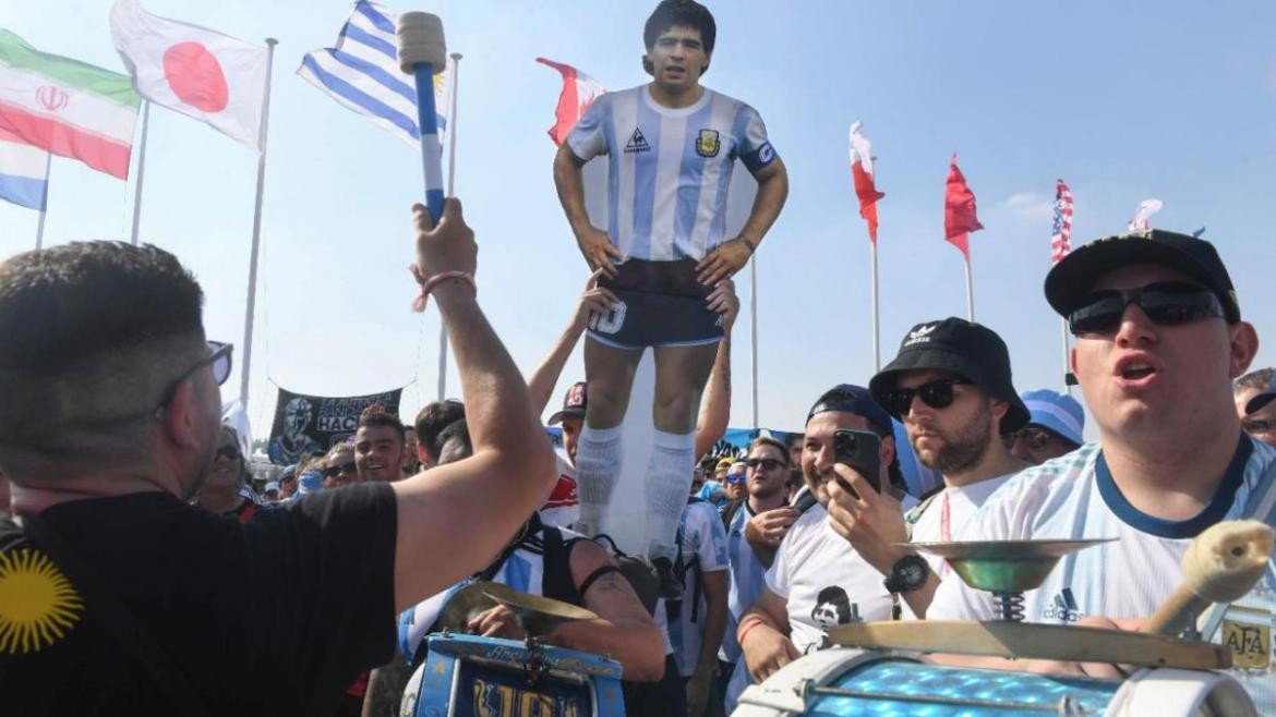 Banderazo en Qatar 2022. Foto: Telam.