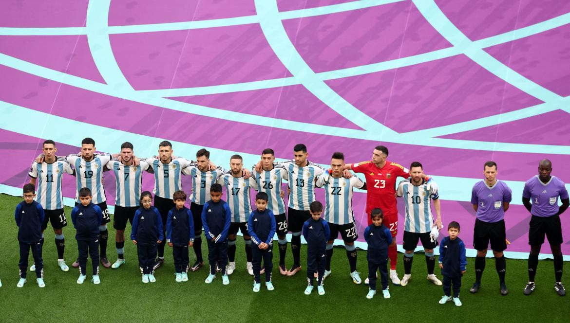 El Himno argentino durante Qatar 2022. Foto: Reuters.