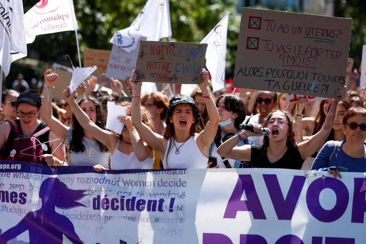 Protesta a favor del aborto en Francia_Reuters