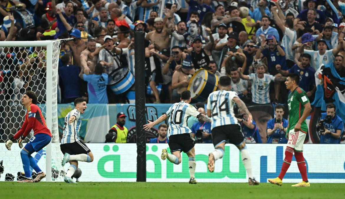 Lionel Messi, Argentina vs México, Mundial Qatar. Foto: REUTERS