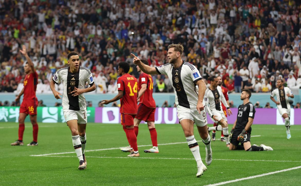 Foto final; España-Alemania; Qatar 2022. Foto: Reuters.
