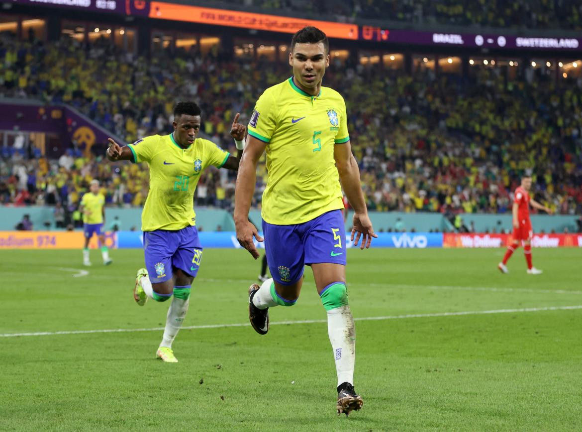 Gol de Casemiro; Brasil-Suiza; Qatar 2022. Foto: Reuters.