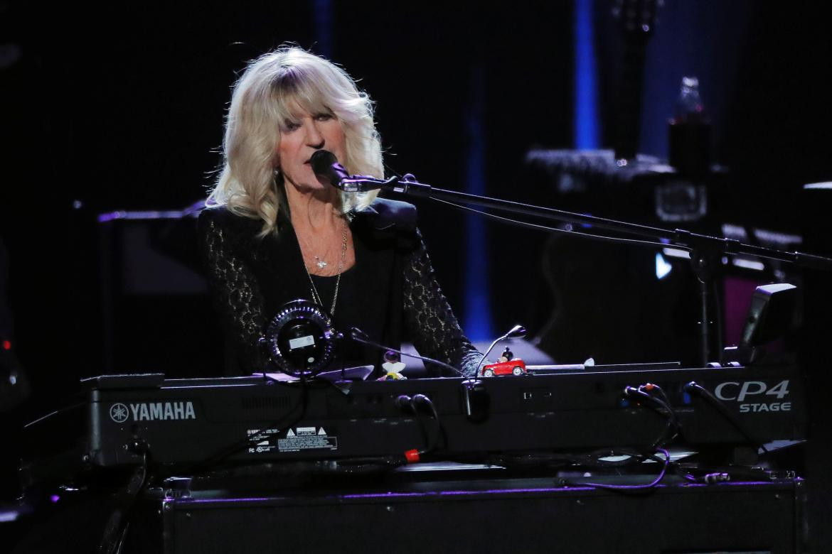 Christine McVie, vocalista de la banda Fleetwood Mac, muere a los 79 años. Foto: Reuters.