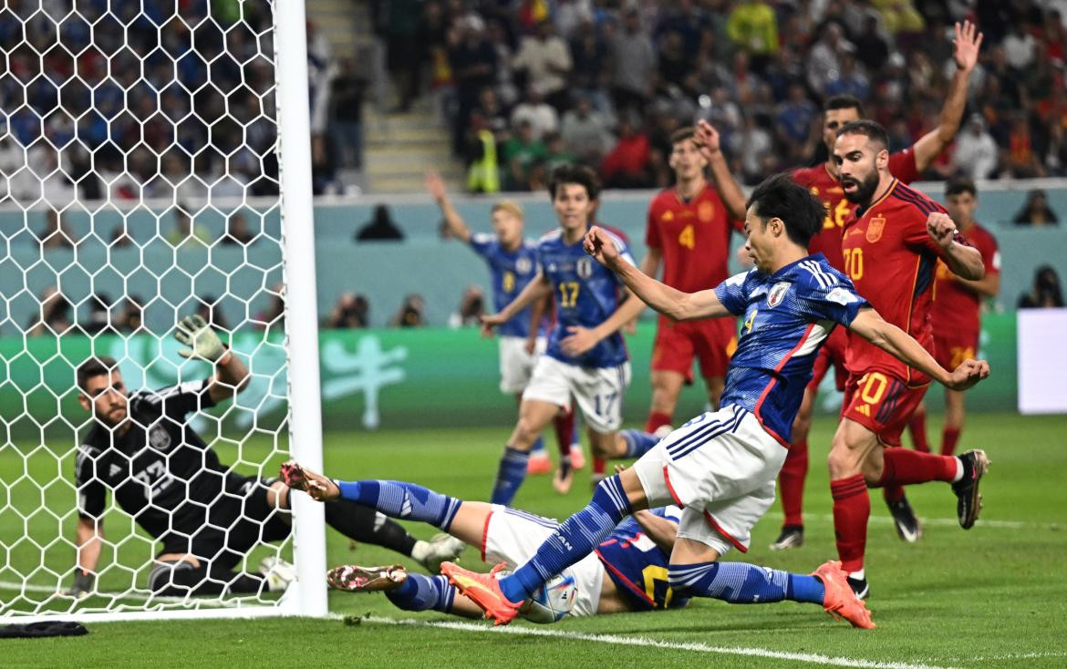 El polémico gol de Japón ante España; Qatar 2022. Foto: Reuters.