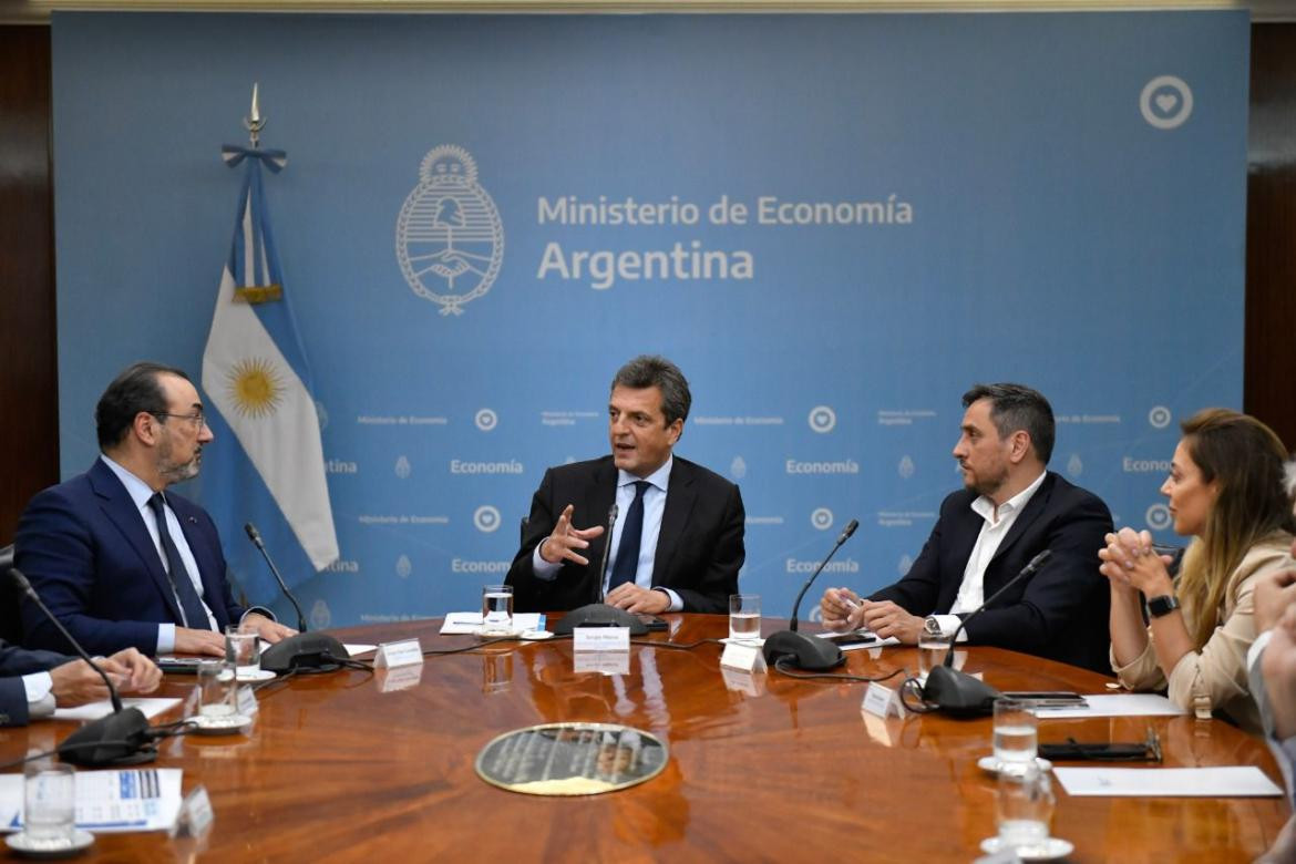 Reunión de Sergio Massa con el presidente de la CAF. Foto: Prensa.