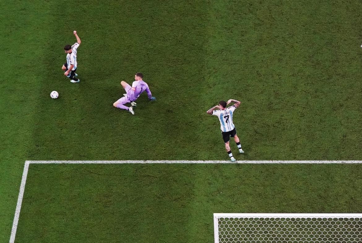 Julián Álvarez, Argentina vs Australia. Foto: REUTERS