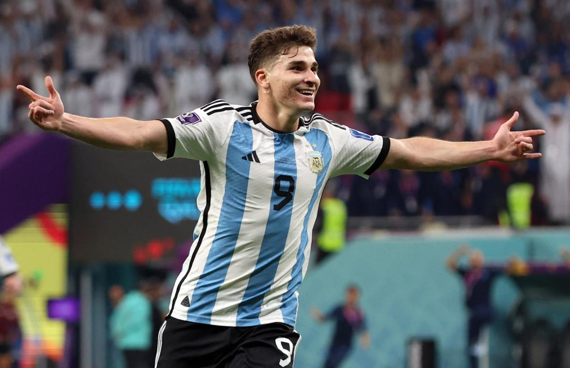 Julián Álvarez; Argentina-Australia; Qatar 2022. Foto: Reuters.