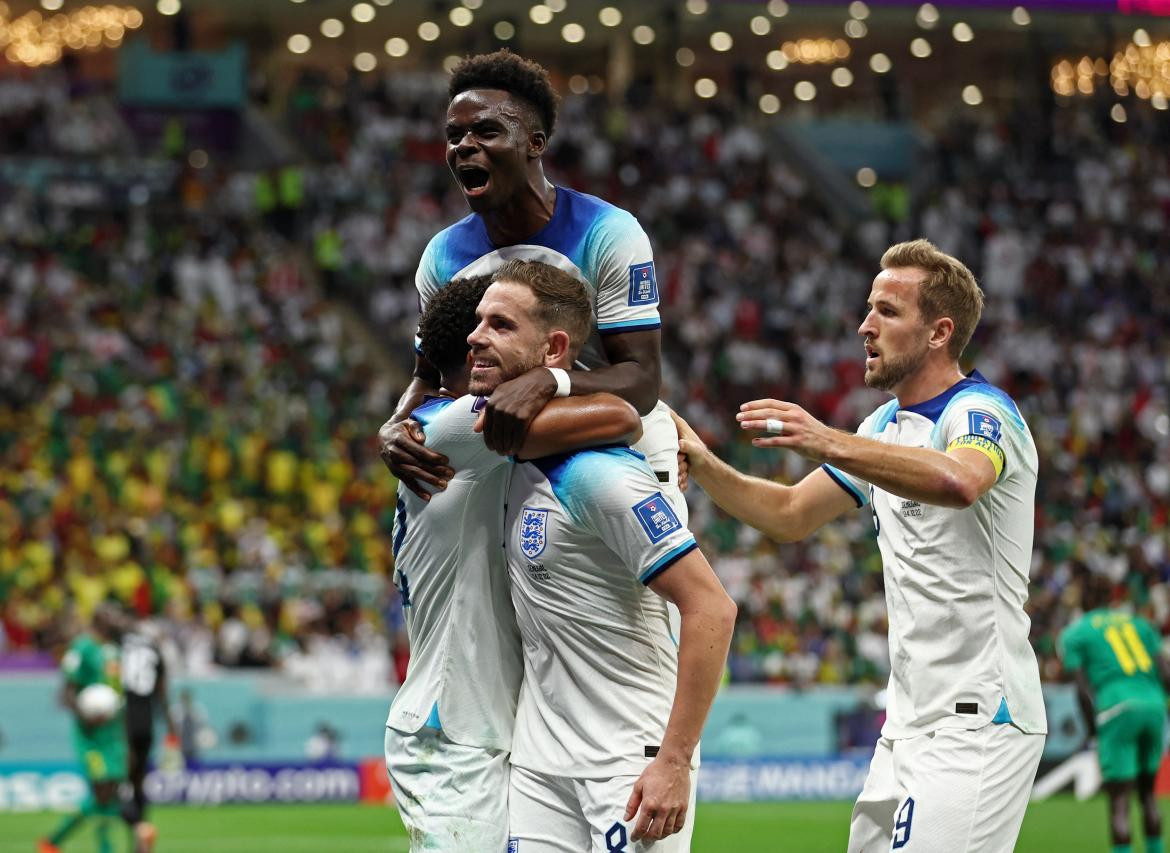 El festejo de Henderson; Inglaterra-Senegal; Qatar 2022. Foto: Reuters.