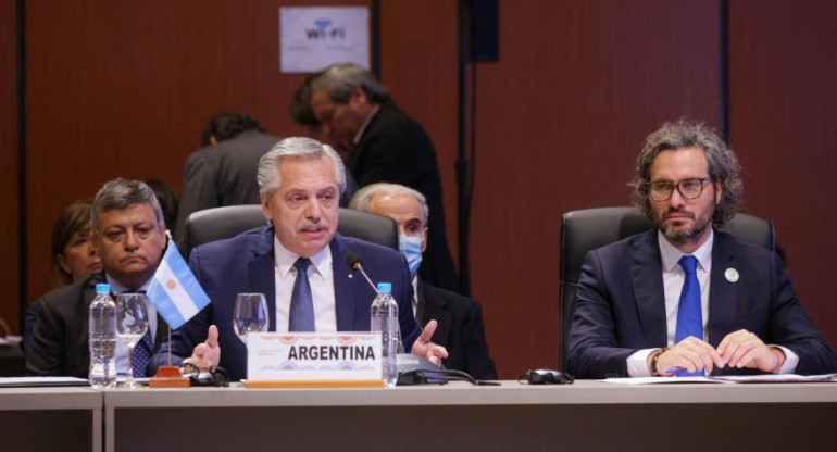 Alberto Fernández en reunión del Mercosur_NA