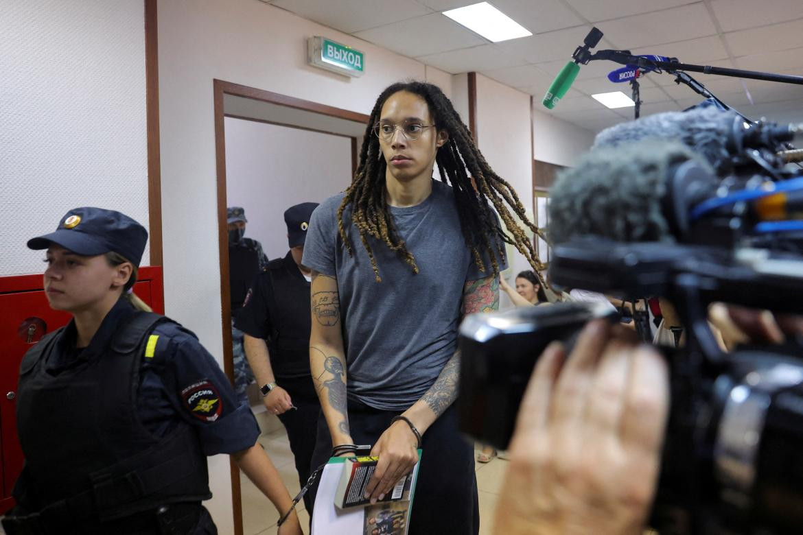 Brittney Griner, jugadora de básquet detenida en Rusia fue liberada_Reuters