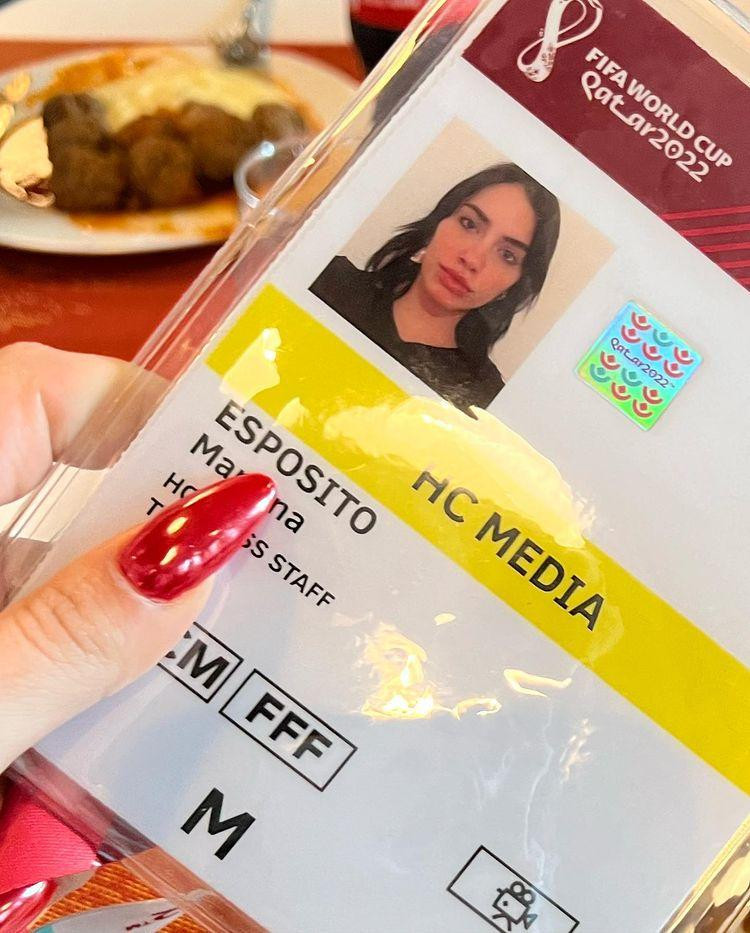 La credencial de Lali Espósito; Qatar. Foto: Instagram @lalioficial.
