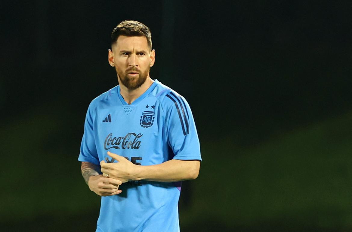 Messi entrenamiento Qatar foto archivo Reuters