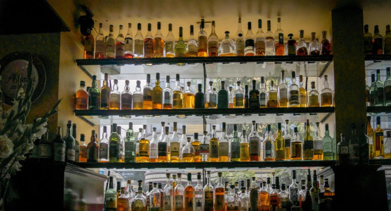 bebidas con alcohol Foto Reuters Alamy