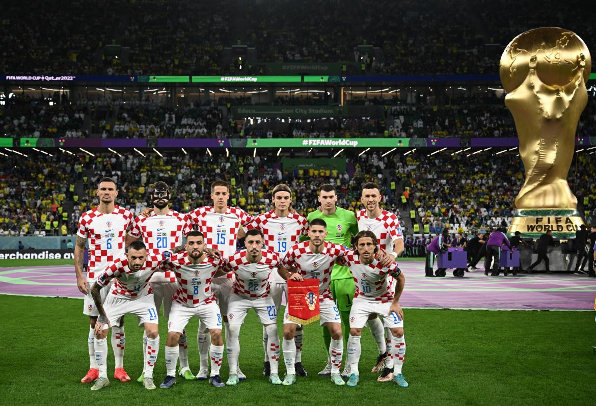 El XI de Croacia ante Brasil; Qatar 2022. Foto: Reuters.
