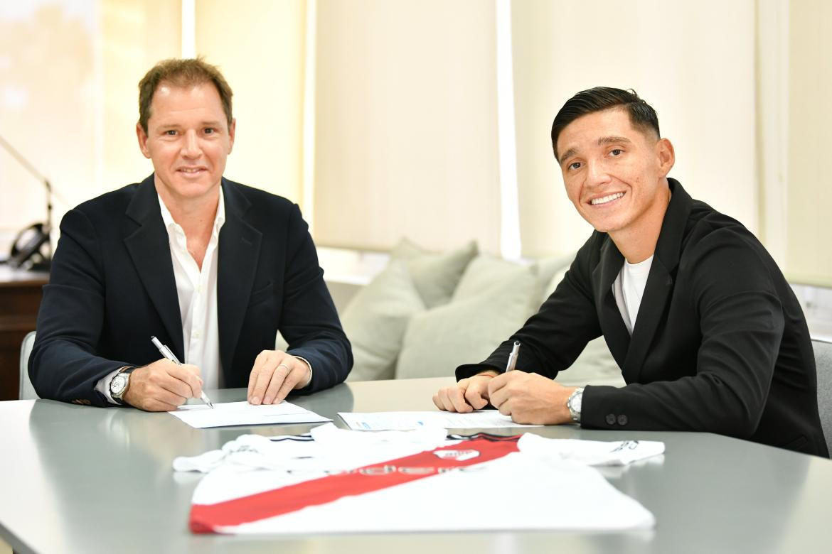 Matías Kranevitter; contrato. Foto: Twitter @RiverPlate.