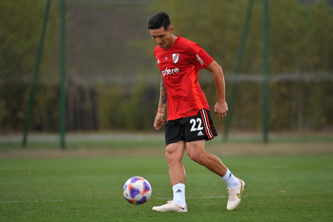 Matías Kranevitter en el entrenamiento de River. Foto: Twitter @RiverPlate.