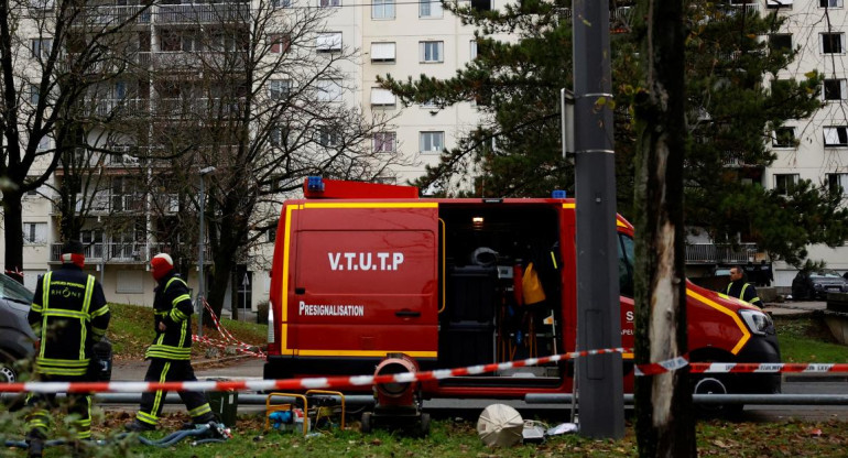 10 muertos en incendio en Francia_Reuters