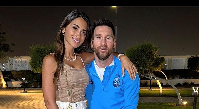 Antonela Roccuzzo y Lionel Messi_NA