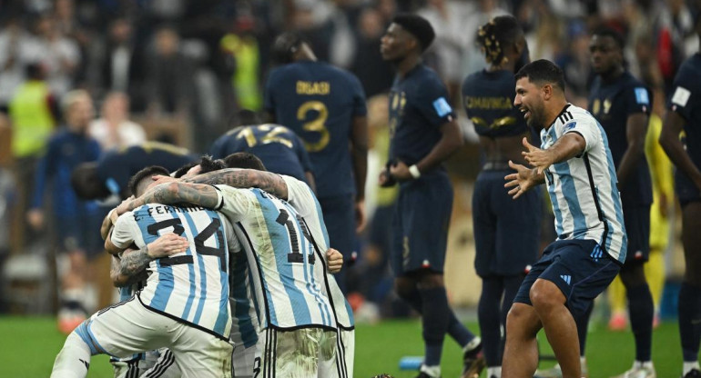 Mundial Qatar 2022, Argentina vs. Francia, festejo con el Kun, Reuters	
