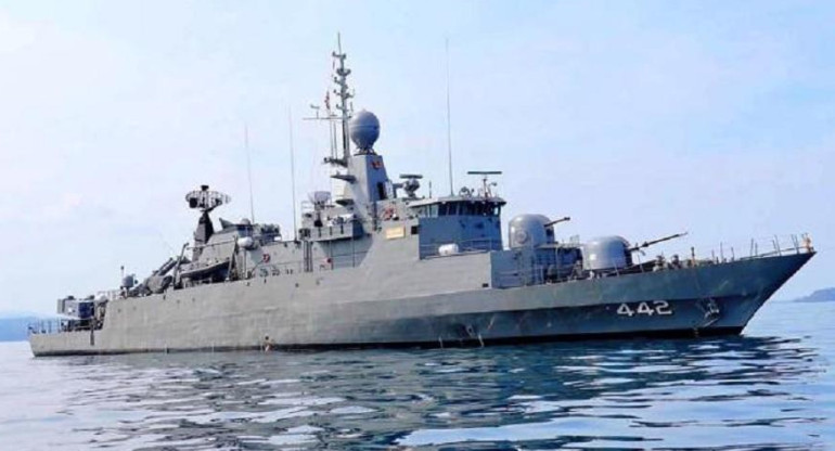 Al menos 31 desaparecidos al naufragar un barco de la Marina tailandesa. EFE