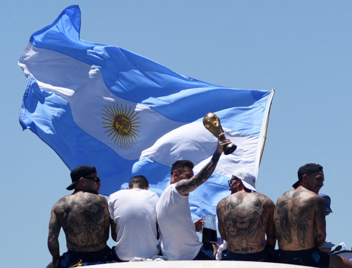 Festejos de la Selección Argentina ante los hinchas. Foto: REUTERS