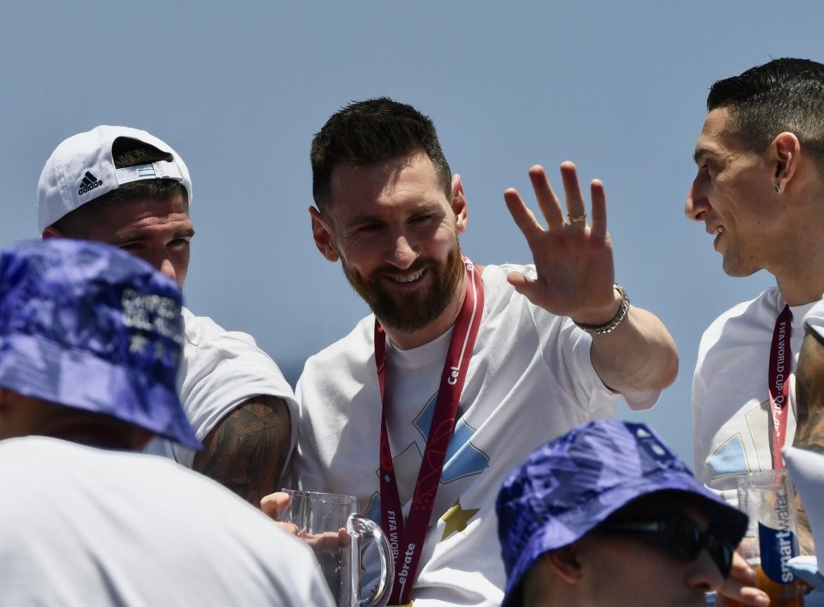 Lionel Messi y jugadores festejando la Copa del Mundo. Foto: Télam