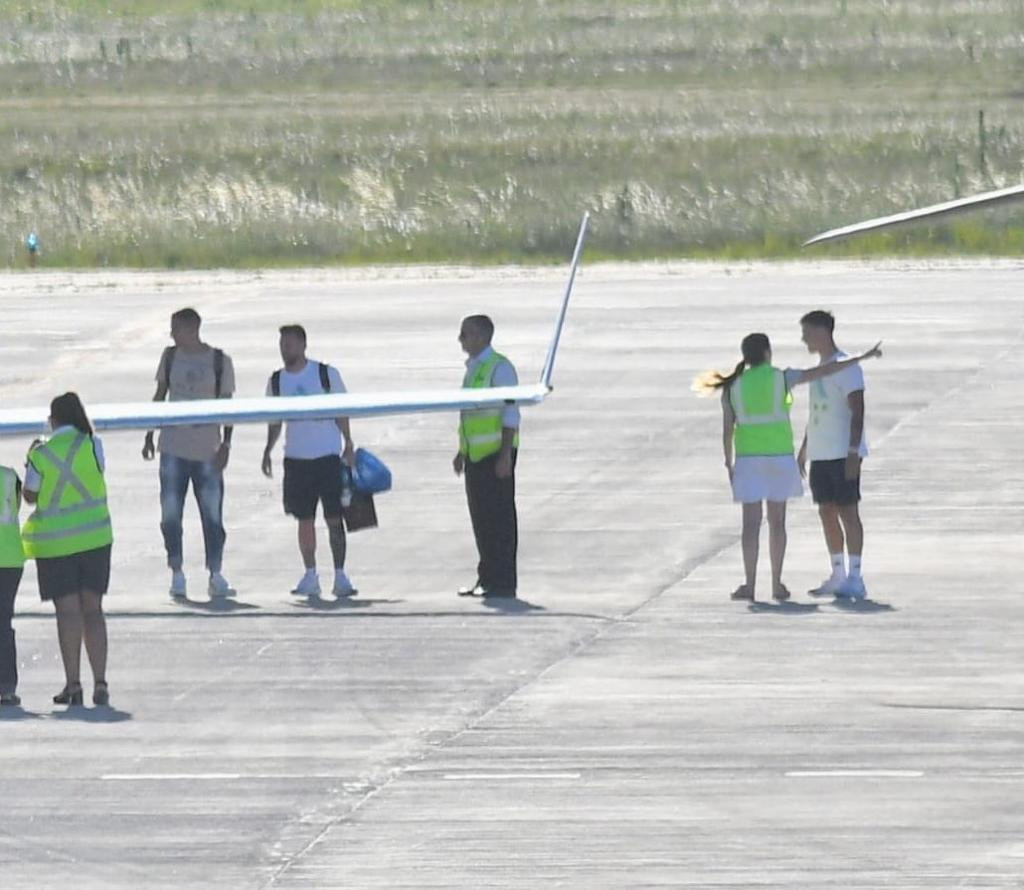 Messi y Di María en Rosario. Foto: Twitter @AlbicelesteTalk