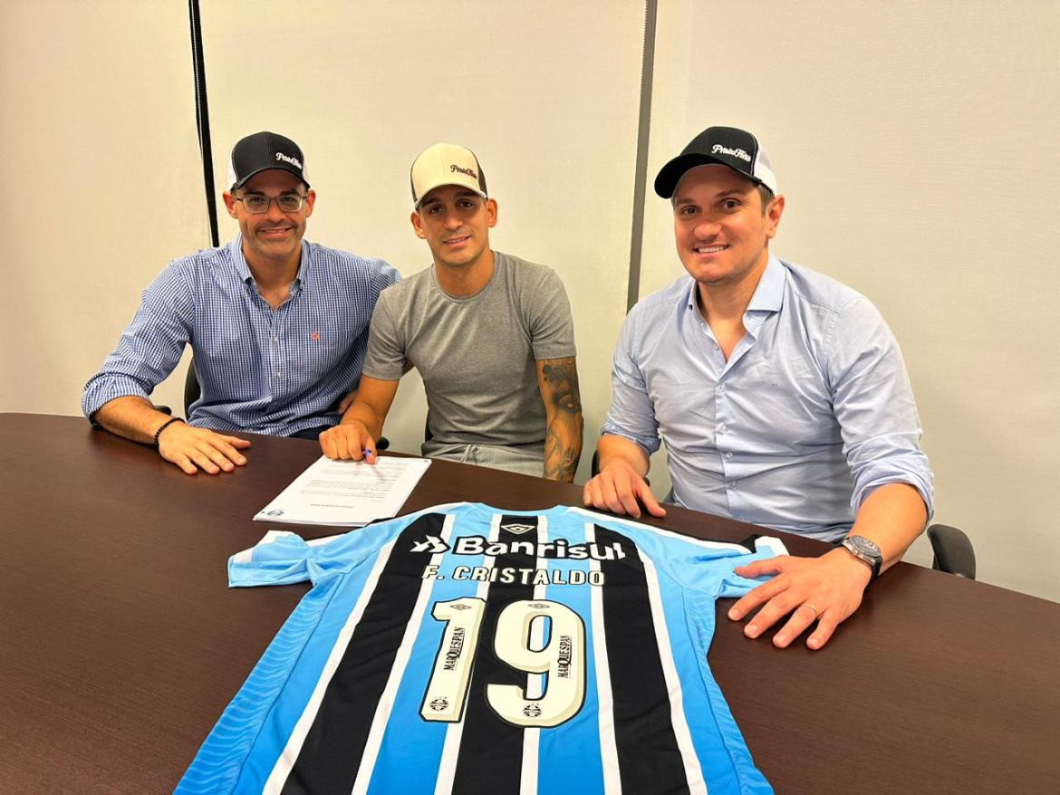 Franco Cristaldo a Gremio. Foto: Twitter @Gremio.