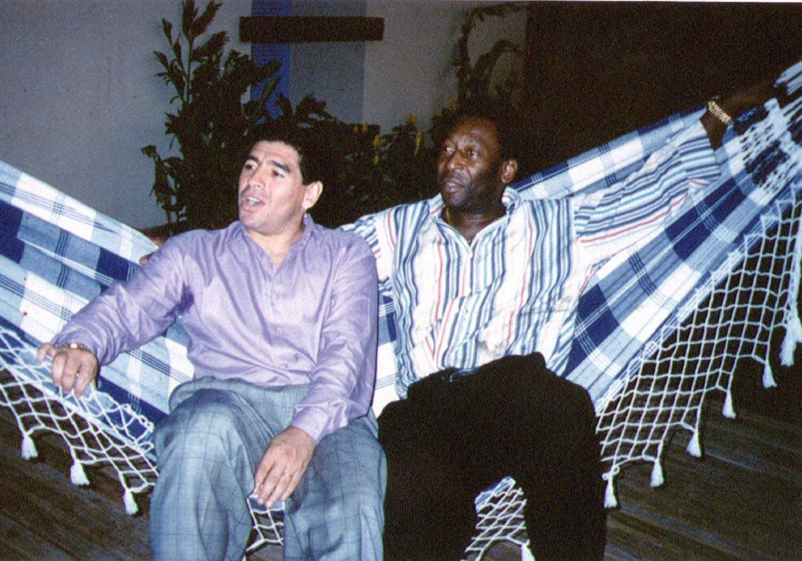 Pelé y Diego Maradona 2. Foto: Reuters.