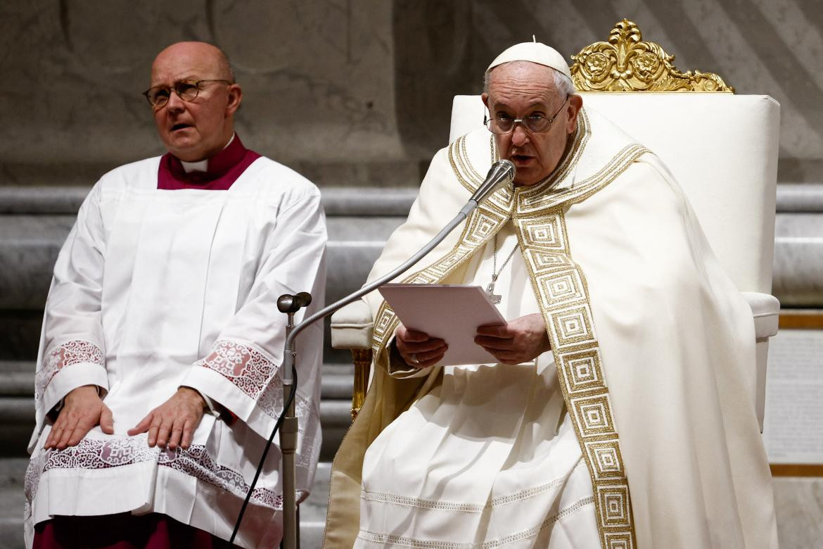 Papa Francisco, misa en el Vaticano. Foto: REUTES