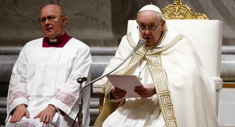 Papa Francisco, misa en el Vaticano. Foto: REUTERS