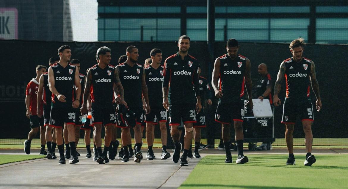 El entrenamiento de River en Miami. Foto: Twitter @RiverPlate.