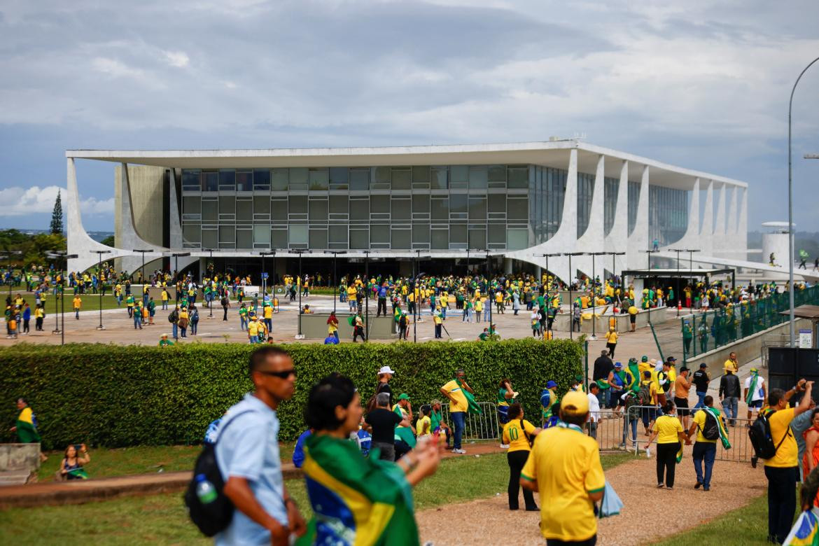 La invasión al Palacio de Planalto, Brasil. Foto: Reuters.