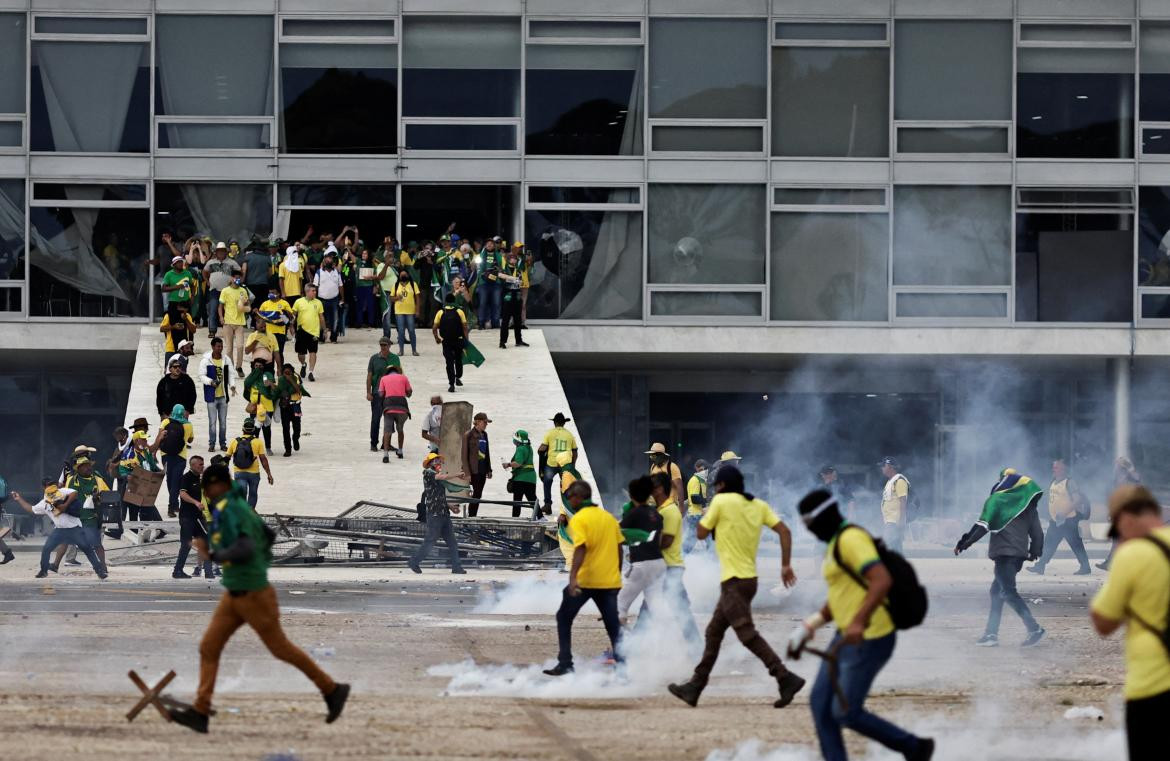 La invasión al Palacio de Planalto 3, Brasil. Foto: Reuters.