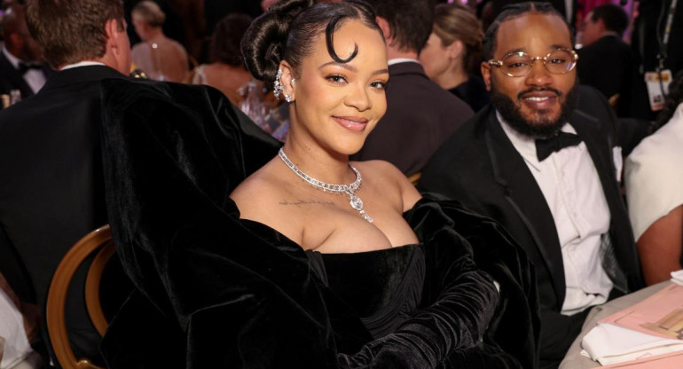 Rihanna en los Globos de Oro. Foto: Reuters
