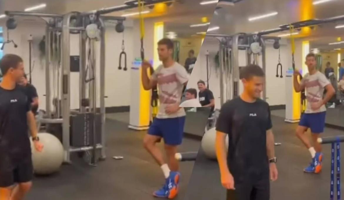 Djokovic imitando a Messi junto a Diego Schwartzman. Foto: Captura de video.