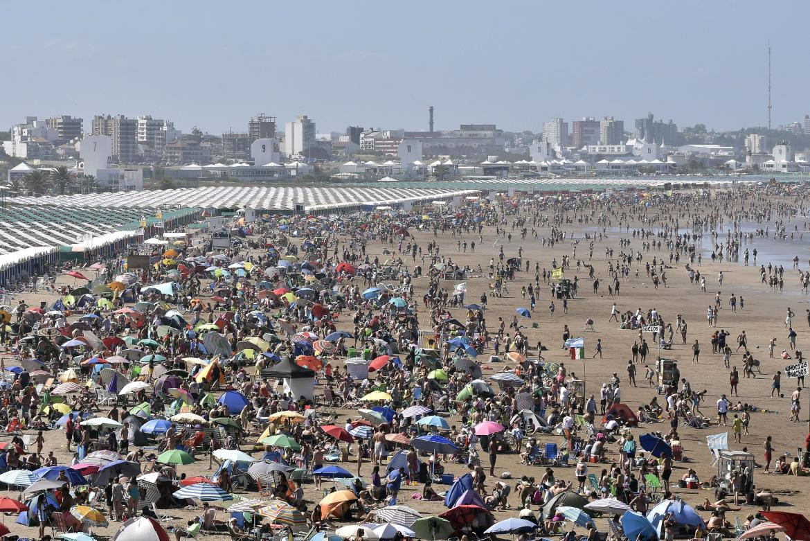 Playa de Mar del Plata; turismo. Foto: NA.