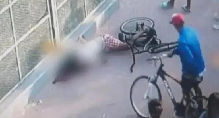 Homicidio en plena calle de Tigre. Foto: Captura de video.