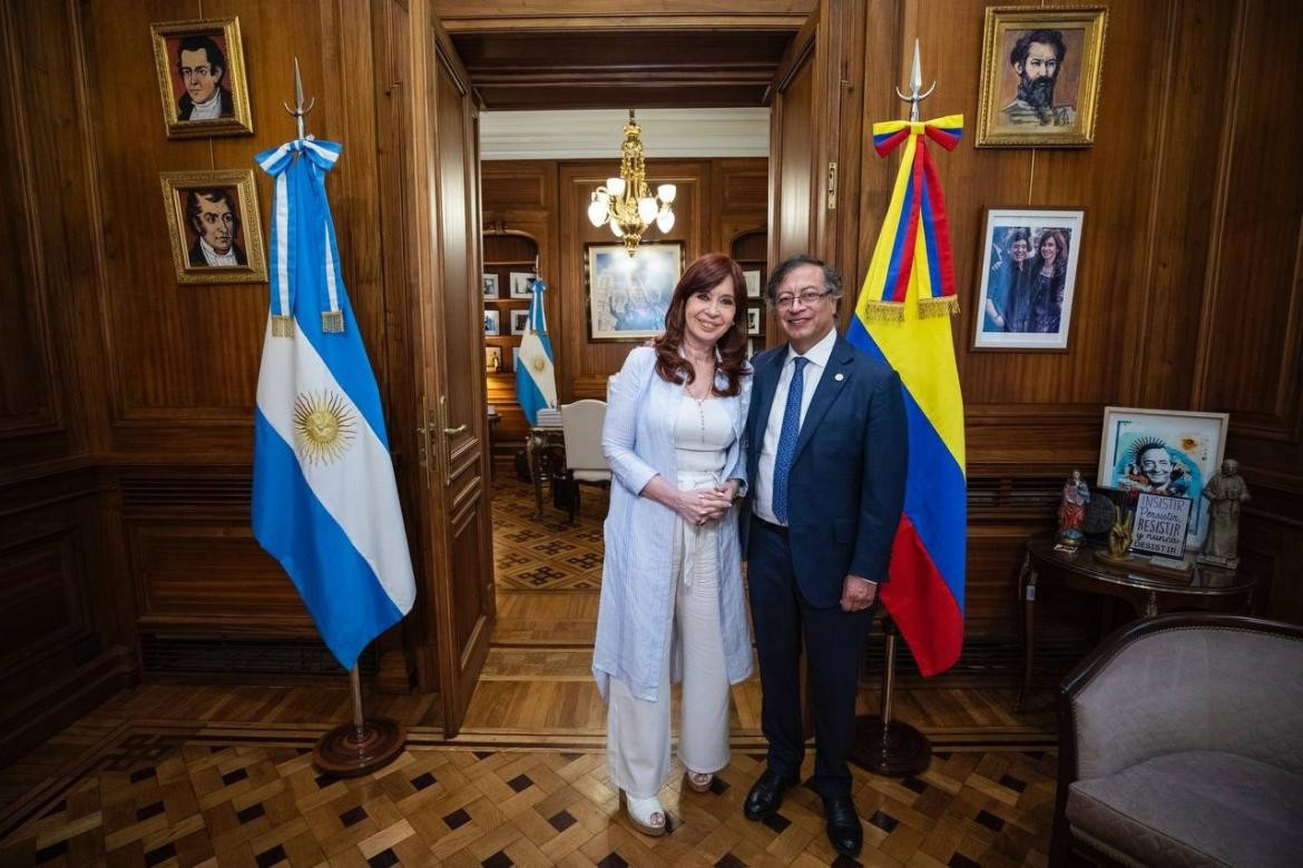 Cristina Kirchner y Gustavo Petro. Foto: Senado de la Nación