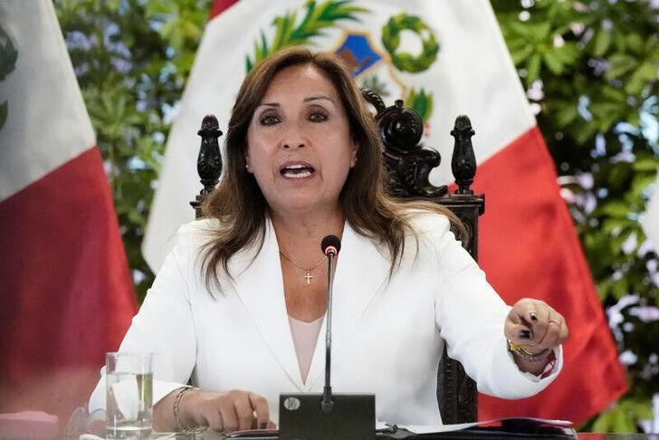 Dina Boluarte, presidenta de Perú_Reuters
