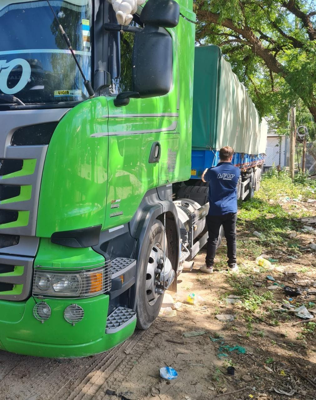 La Aduana secuestró cargas de granos y agroquímicos que eran transportadas de manera ilícita	